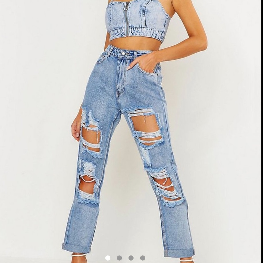 Distressed high waisted  jeans acid wash BACK RIP